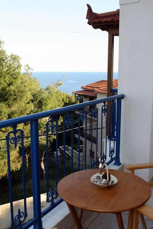 Kavos Apartments Alonissos ปาติติริ ภายนอก รูปภาพ